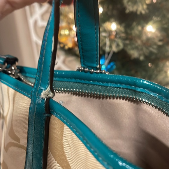 Coach Signature Tote Bag - Beige and Teal - Picture 13 of 16